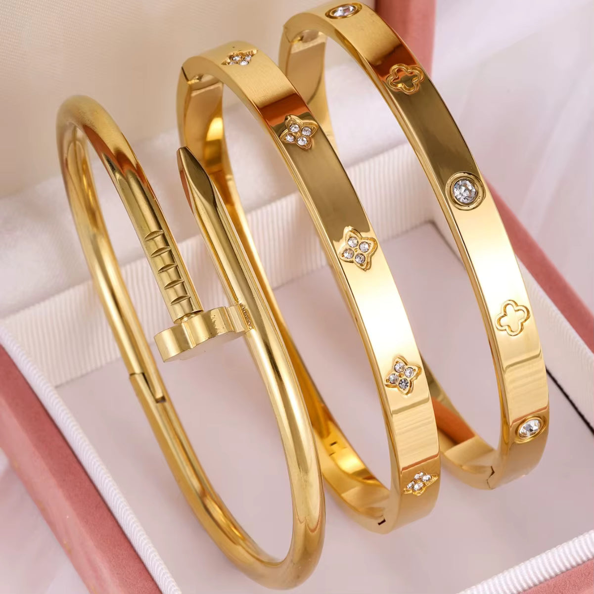 Set de Brazaletes GoldenAura™