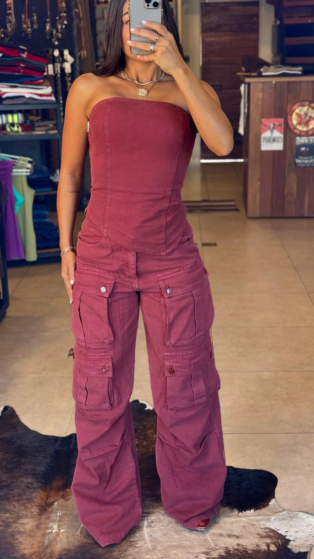 LYA™ Sensewear - Moda que empodera tu presencia.
